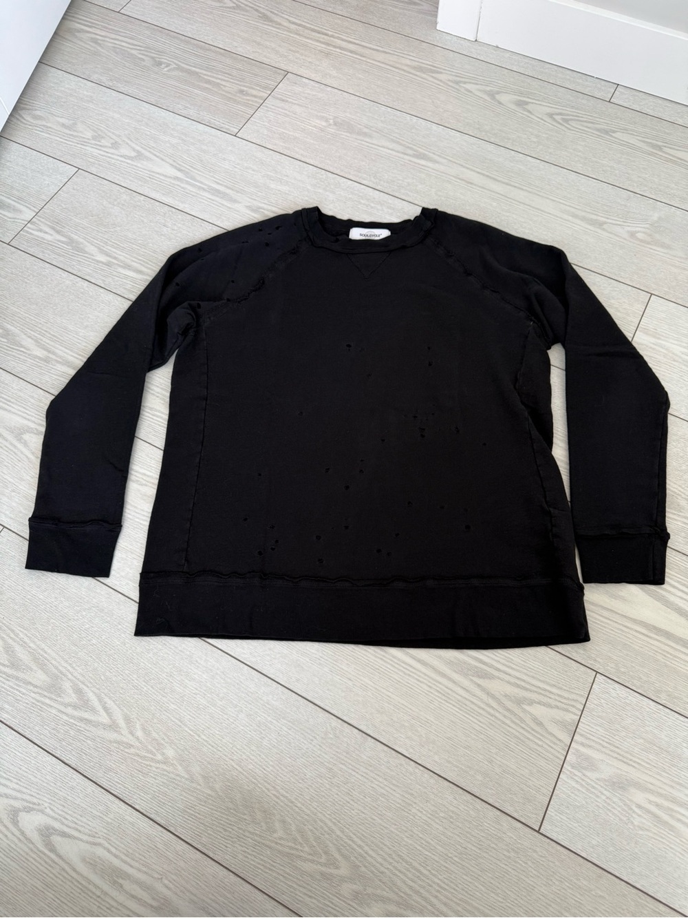 SoulCycle distressed crewneck sweatshirt black white skull active casual medium - Picture 2 of 9
